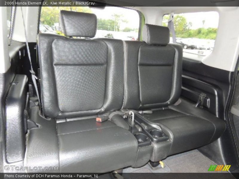 Rear Seat of 2006 Element LX