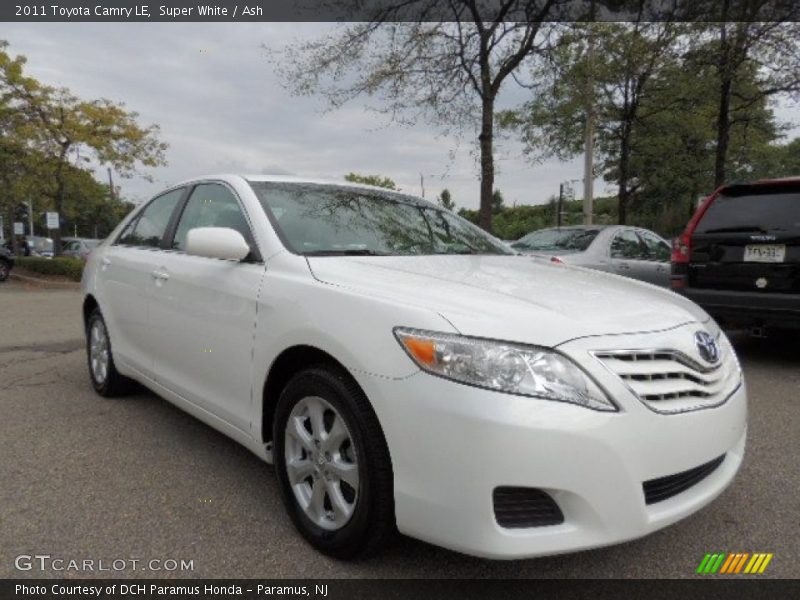 Super White / Ash 2011 Toyota Camry LE