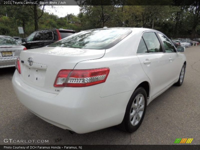 Super White / Ash 2011 Toyota Camry LE