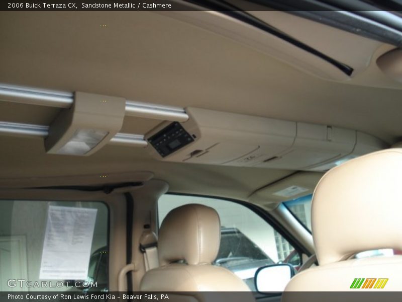 Sandstone Metallic / Cashmere 2006 Buick Terraza CX