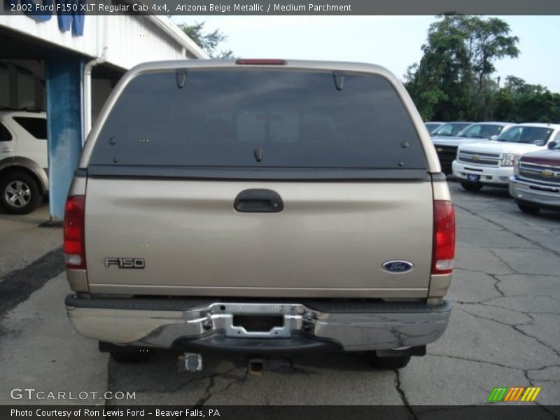 Arizona Beige Metallic / Medium Parchment 2002 Ford F150 XLT Regular Cab 4x4