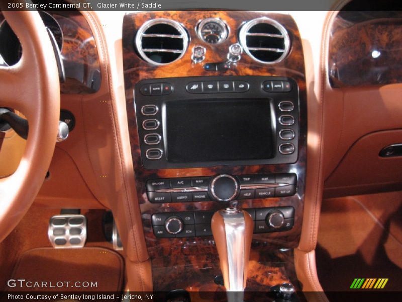 Glacier White / Saddle 2005 Bentley Continental GT