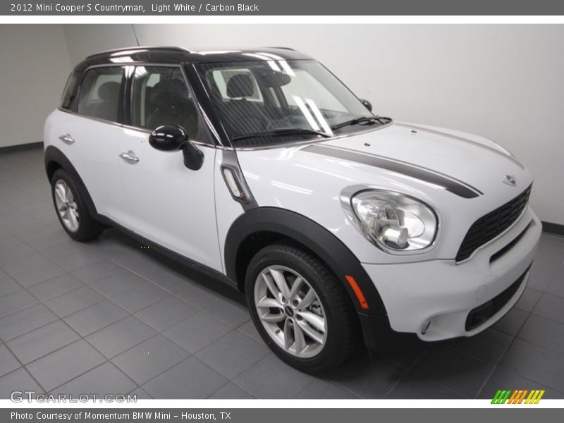 Light White / Carbon Black 2012 Mini Cooper S Countryman