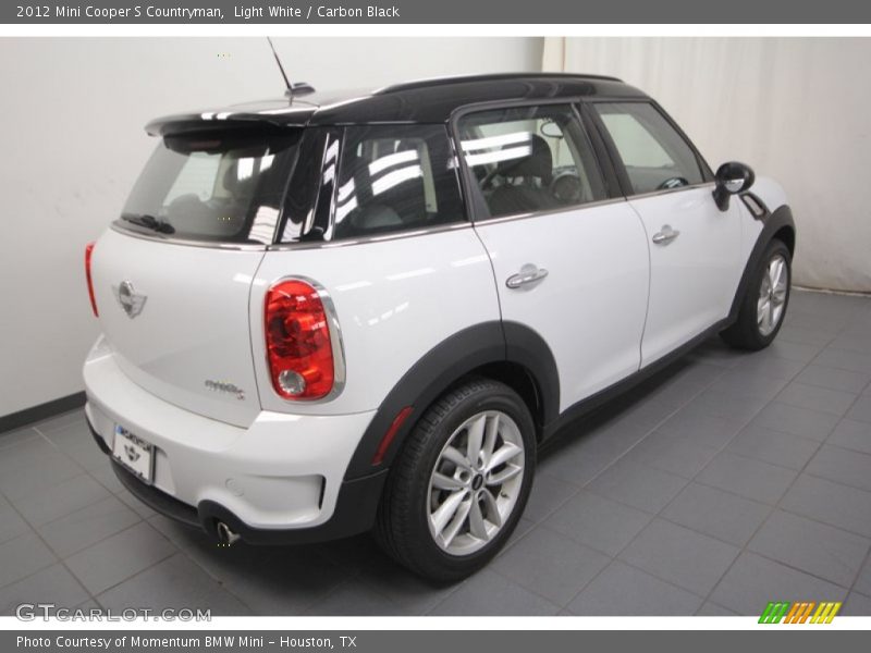 Light White / Carbon Black 2012 Mini Cooper S Countryman