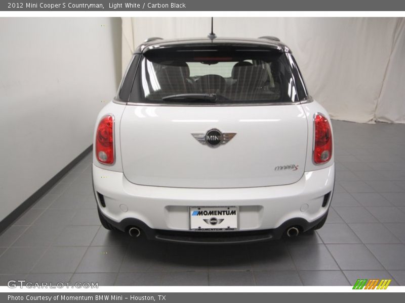 Light White / Carbon Black 2012 Mini Cooper S Countryman