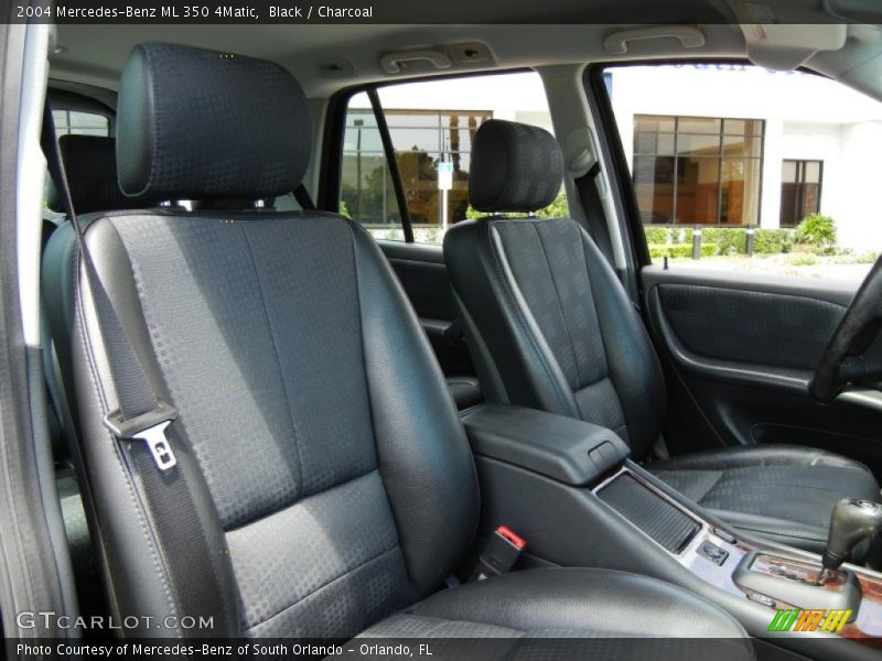 Front Seat of 2004 ML 350 4Matic