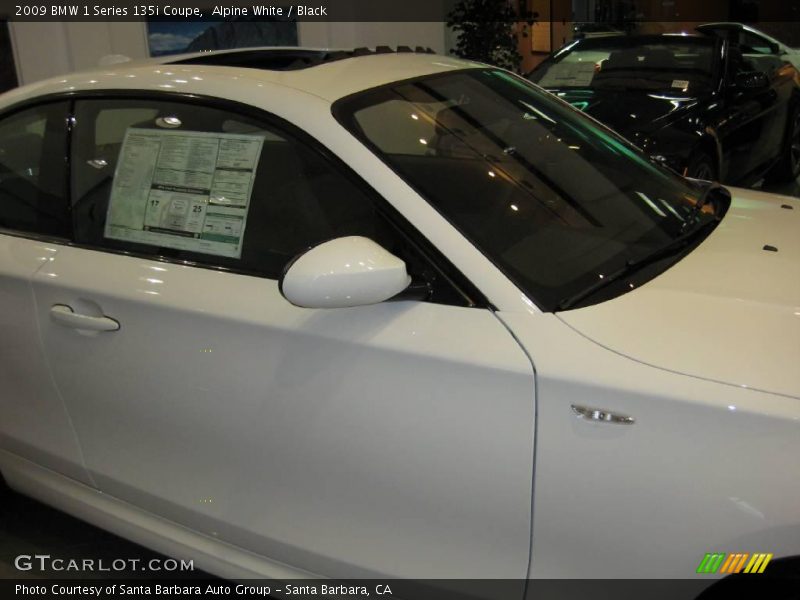 Alpine White / Black 2009 BMW 1 Series 135i Coupe