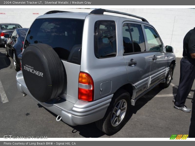 Silverleaf Metallic / Medium Gray 2004 Chevrolet Tracker LT