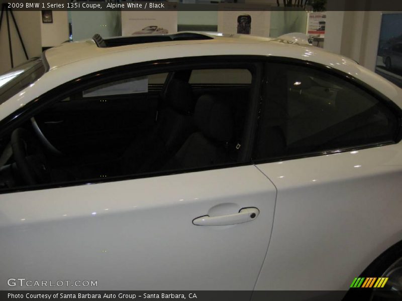 Alpine White / Black 2009 BMW 1 Series 135i Coupe