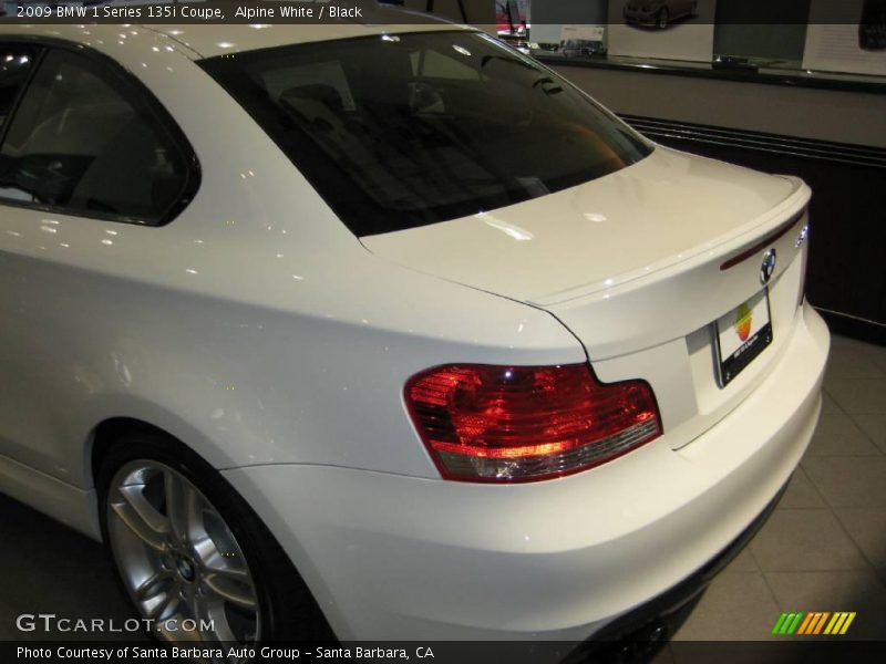 Alpine White / Black 2009 BMW 1 Series 135i Coupe