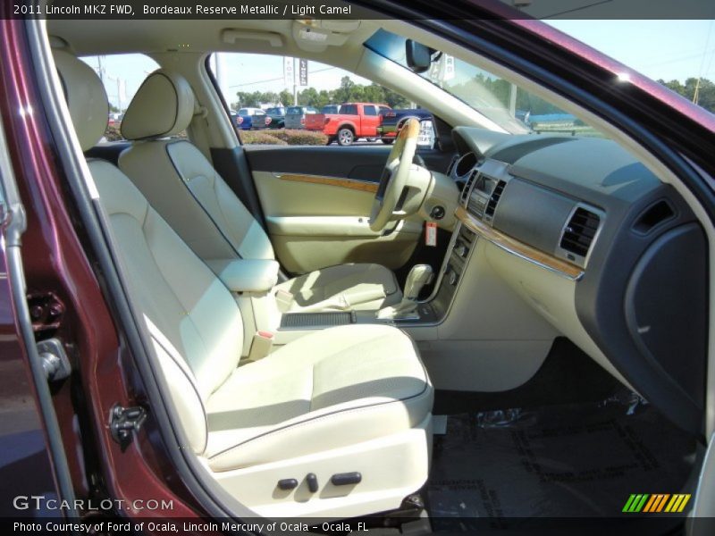 Bordeaux Reserve Metallic / Light Camel 2011 Lincoln MKZ FWD