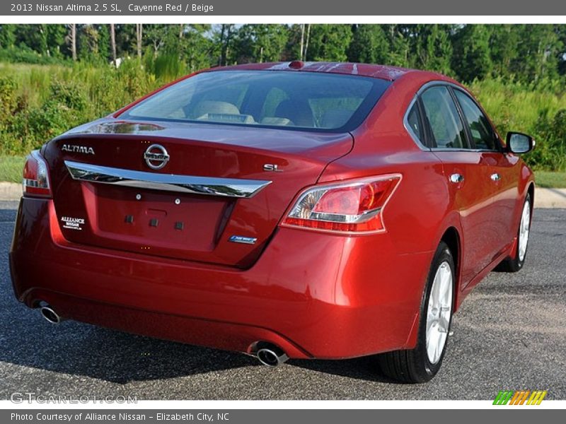 Cayenne Red / Beige 2013 Nissan Altima 2.5 SL