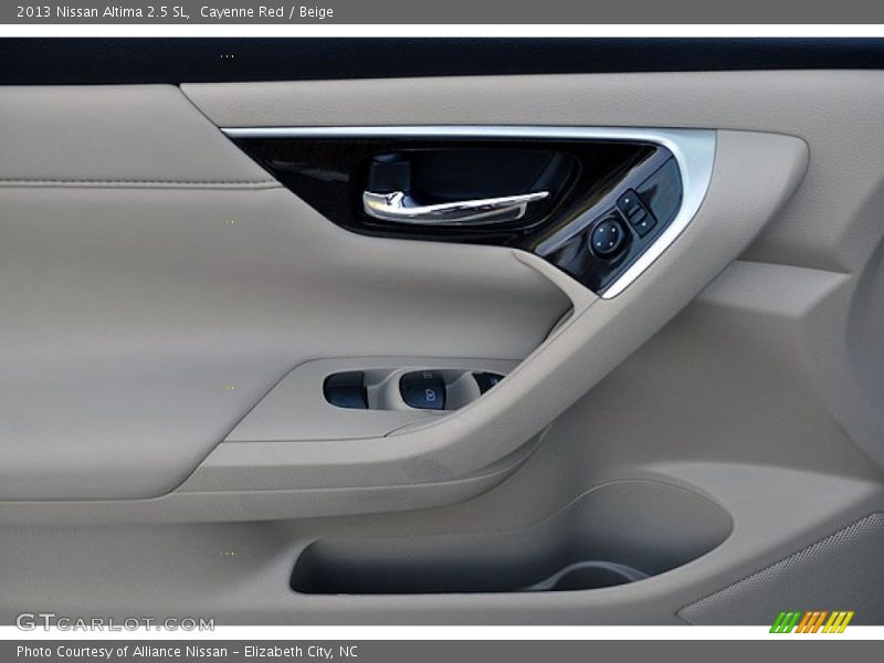 Cayenne Red / Beige 2013 Nissan Altima 2.5 SL