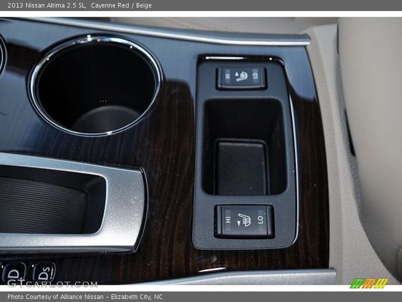 Cayenne Red / Beige 2013 Nissan Altima 2.5 SL