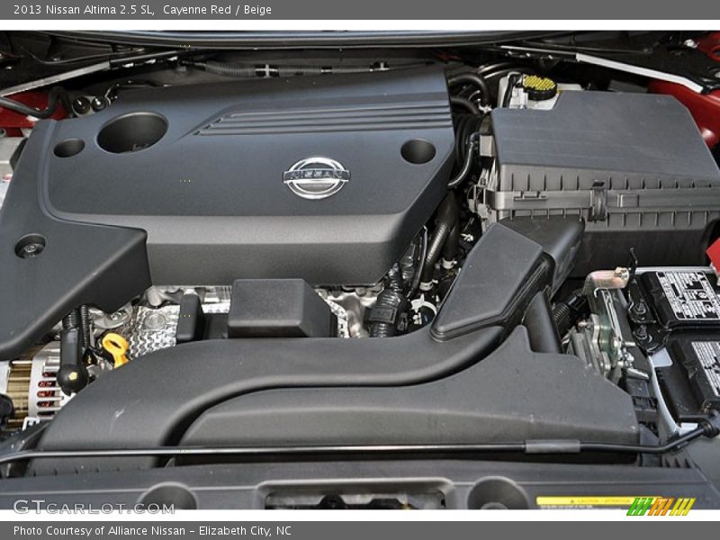 Cayenne Red / Beige 2013 Nissan Altima 2.5 SL