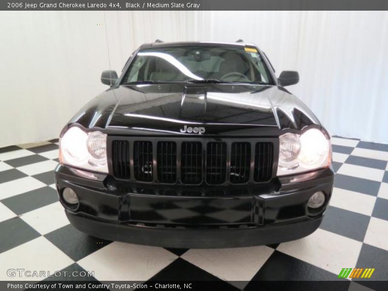 Black / Medium Slate Gray 2006 Jeep Grand Cherokee Laredo 4x4