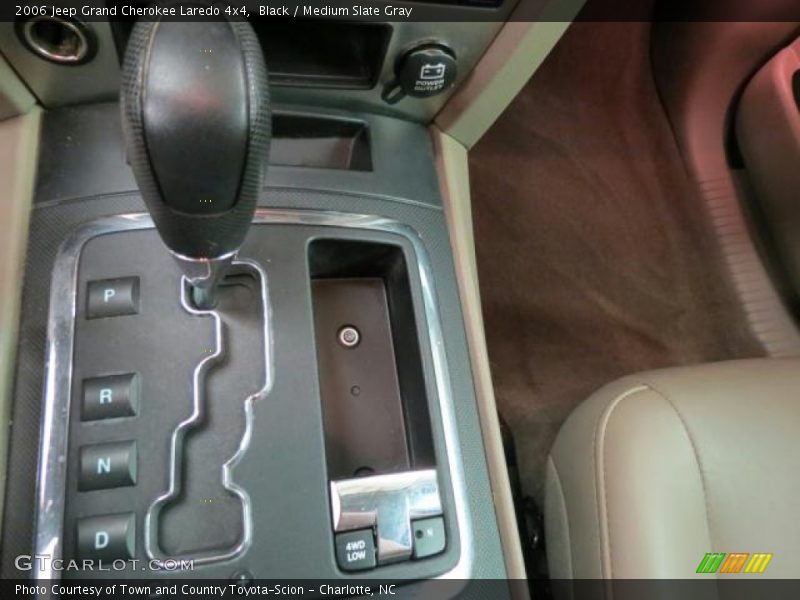Black / Medium Slate Gray 2006 Jeep Grand Cherokee Laredo 4x4