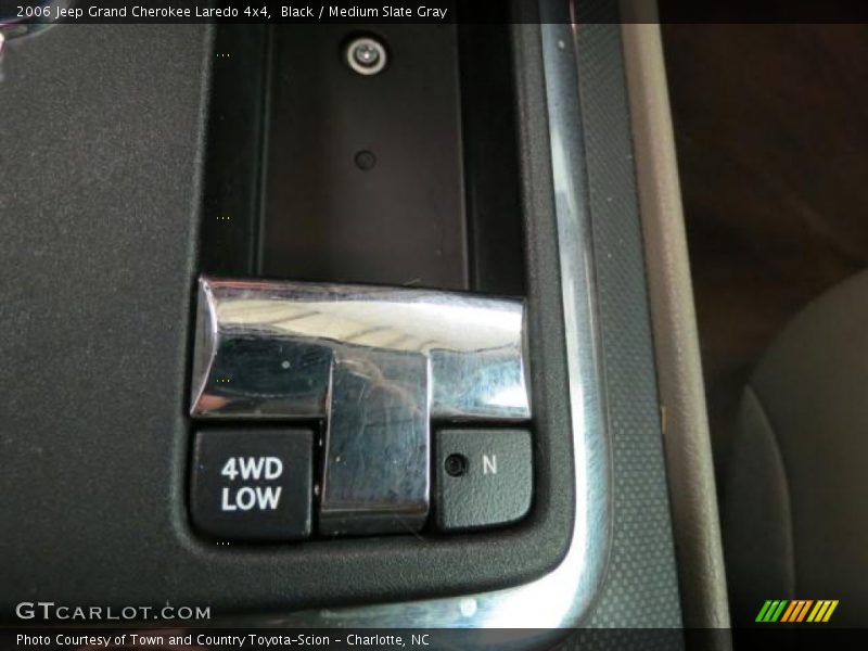 Black / Medium Slate Gray 2006 Jeep Grand Cherokee Laredo 4x4