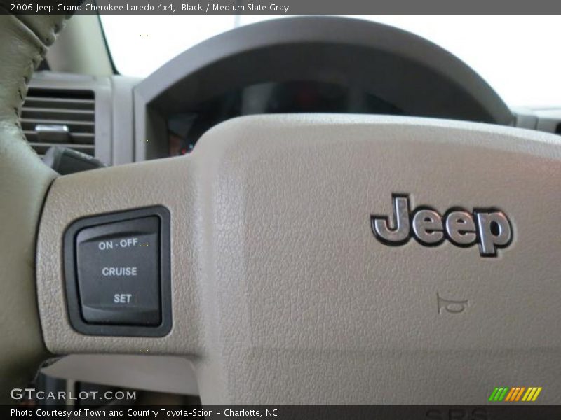 Black / Medium Slate Gray 2006 Jeep Grand Cherokee Laredo 4x4