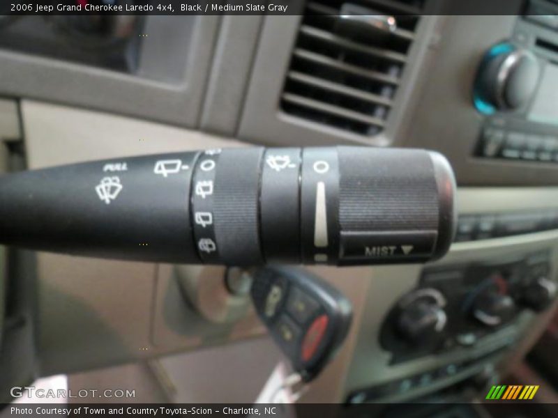 Black / Medium Slate Gray 2006 Jeep Grand Cherokee Laredo 4x4