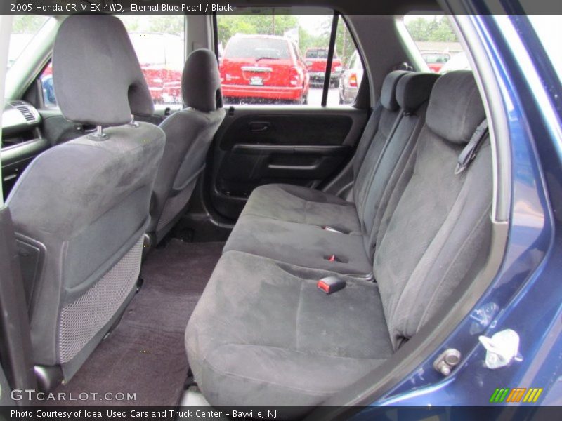 Rear Seat of 2005 CR-V EX 4WD