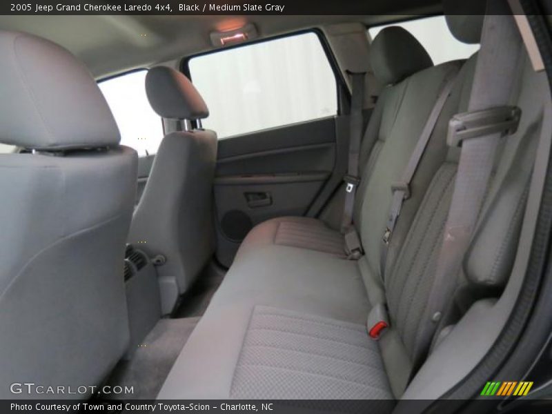 Black / Medium Slate Gray 2005 Jeep Grand Cherokee Laredo 4x4