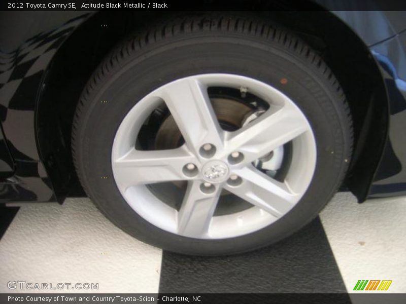 Attitude Black Metallic / Black 2012 Toyota Camry SE
