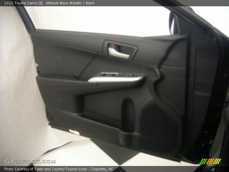 Attitude Black Metallic / Black 2012 Toyota Camry SE