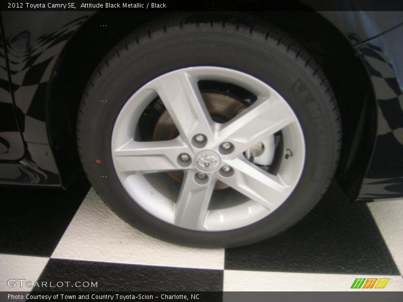 Attitude Black Metallic / Black 2012 Toyota Camry SE