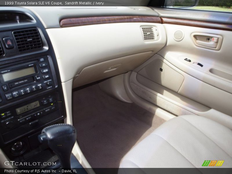 Sandrift Metallic / Ivory 1999 Toyota Solara SLE V6 Coupe