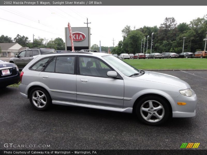 Sunlight Silver Metallic / Off Black 2002 Mazda Protege 5 Wagon