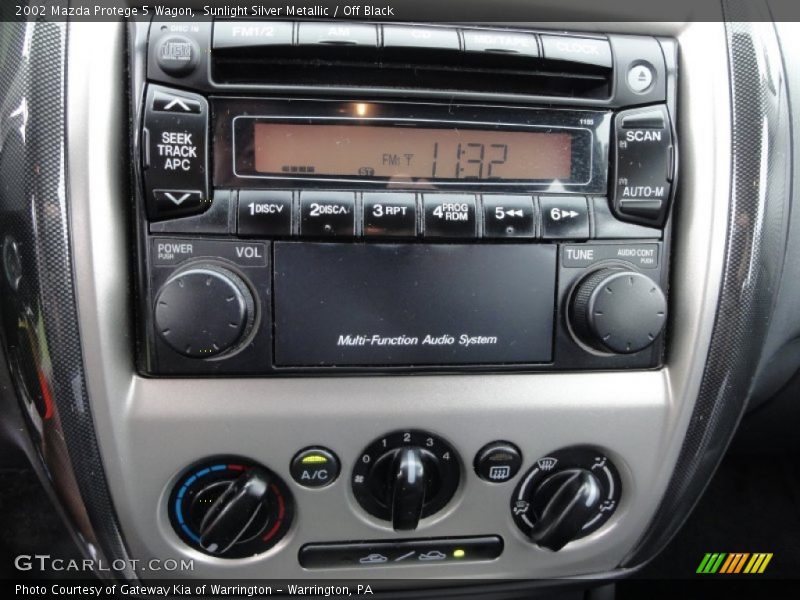 Sunlight Silver Metallic / Off Black 2002 Mazda Protege 5 Wagon