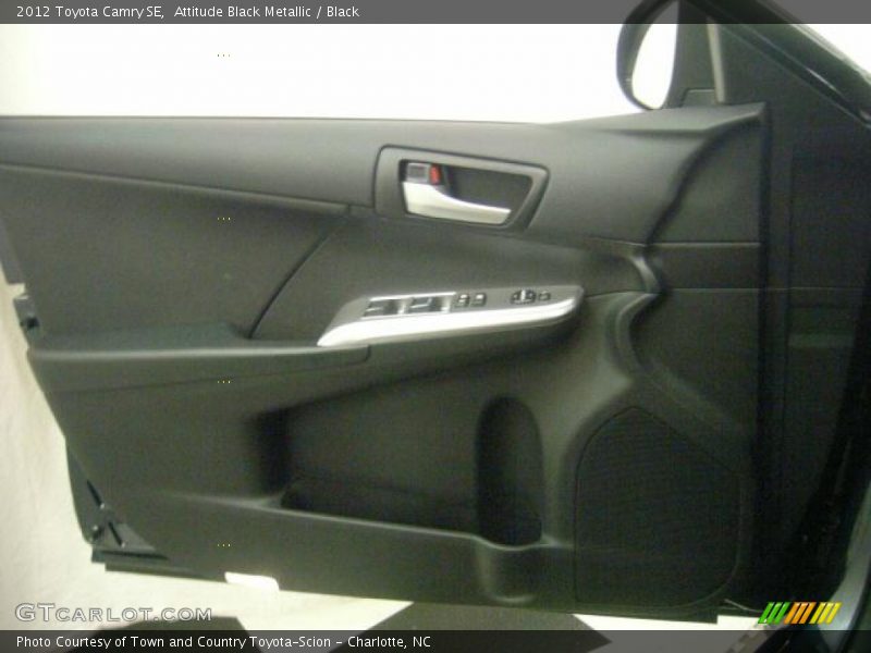Attitude Black Metallic / Black 2012 Toyota Camry SE