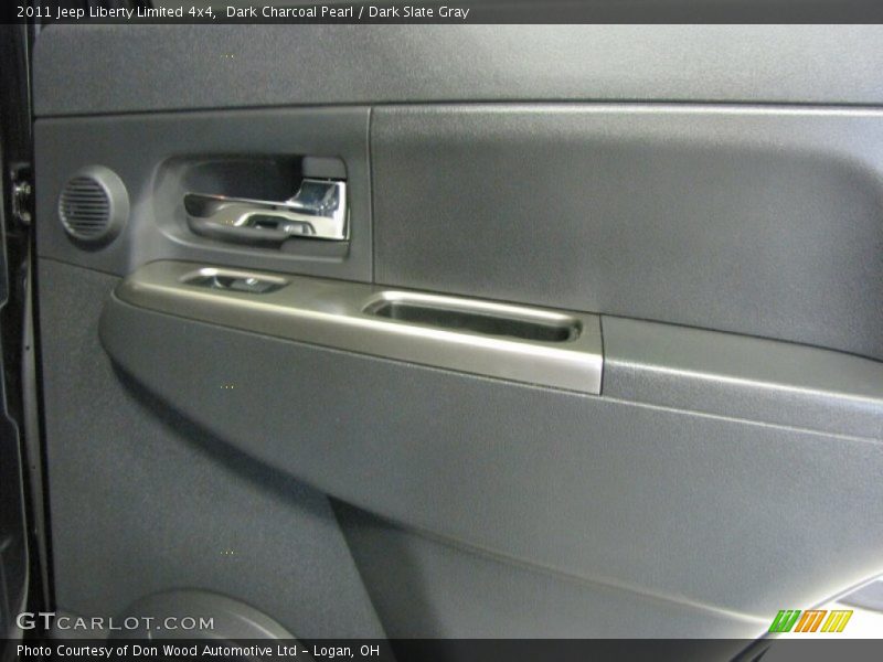 Dark Charcoal Pearl / Dark Slate Gray 2011 Jeep Liberty Limited 4x4