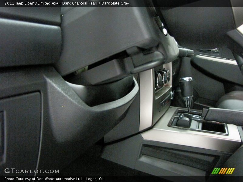 Dark Charcoal Pearl / Dark Slate Gray 2011 Jeep Liberty Limited 4x4