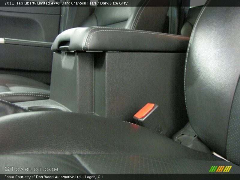 Dark Charcoal Pearl / Dark Slate Gray 2011 Jeep Liberty Limited 4x4