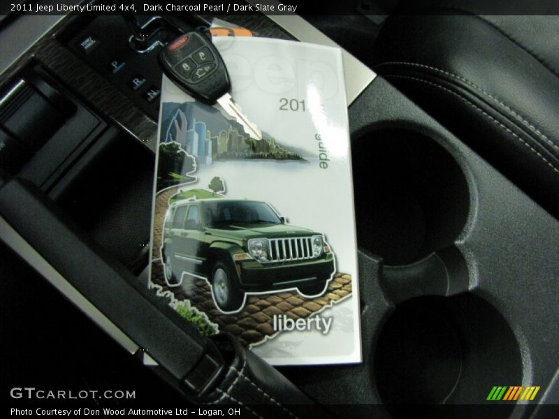 Dark Charcoal Pearl / Dark Slate Gray 2011 Jeep Liberty Limited 4x4