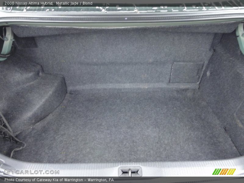  2008 Altima Hybrid Trunk