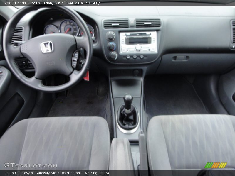 Dashboard of 2005 Civic EX Sedan