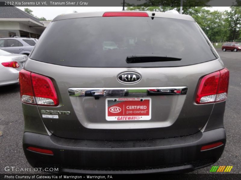 Titanium Silver / Gray 2012 Kia Sorento LX V6