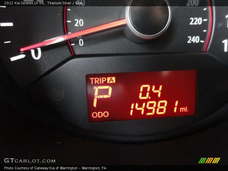 Titanium Silver / Gray 2012 Kia Sorento LX V6
