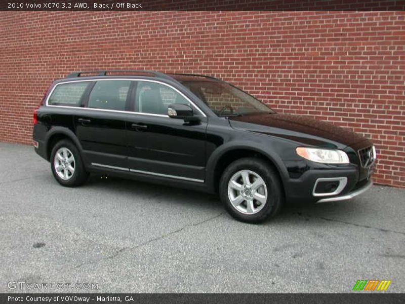 Black / Off Black 2010 Volvo XC70 3.2 AWD