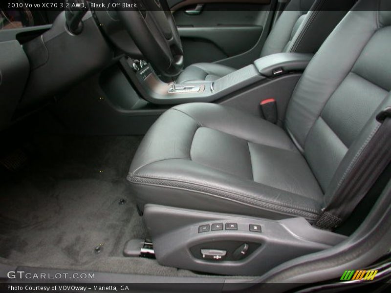 Black / Off Black 2010 Volvo XC70 3.2 AWD
