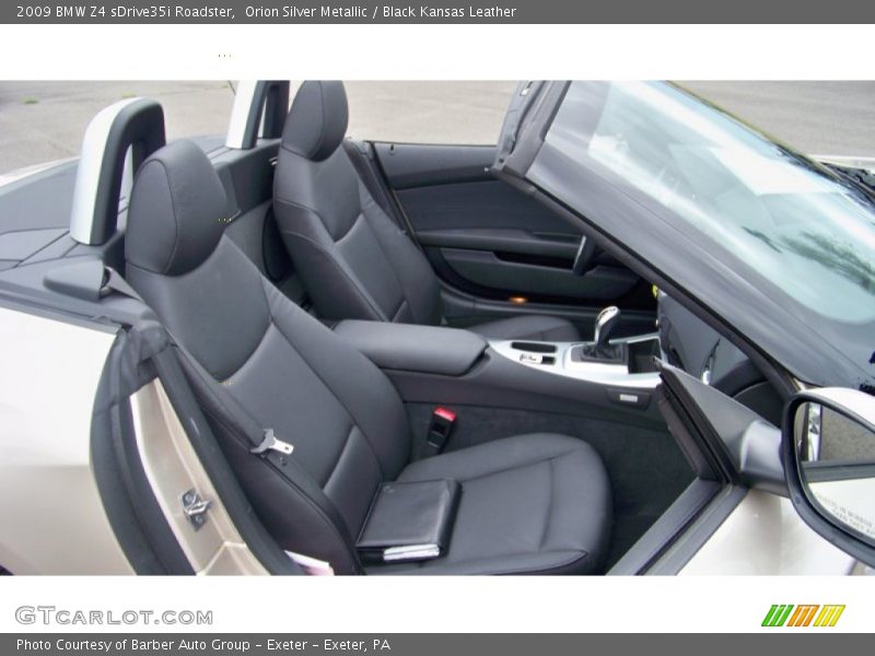 Front Seat of 2009 Z4 sDrive35i Roadster