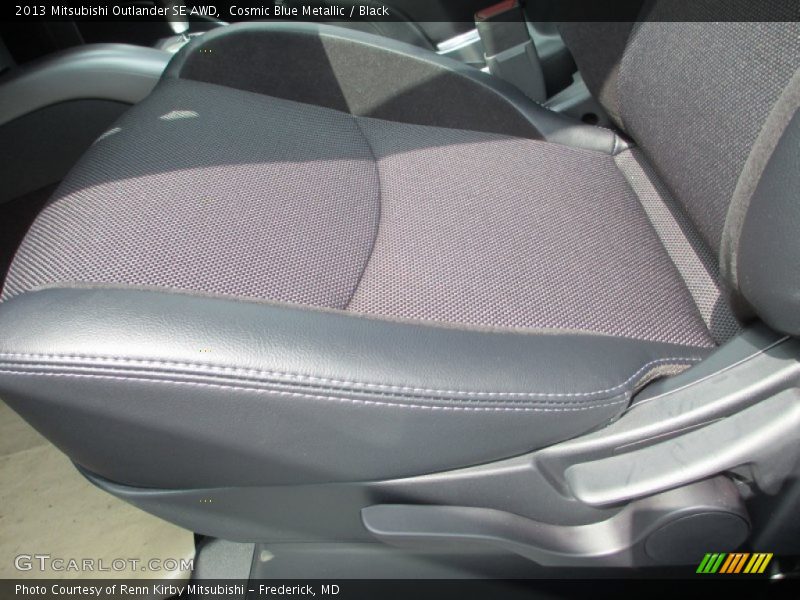 Cosmic Blue Metallic / Black 2013 Mitsubishi Outlander SE AWD