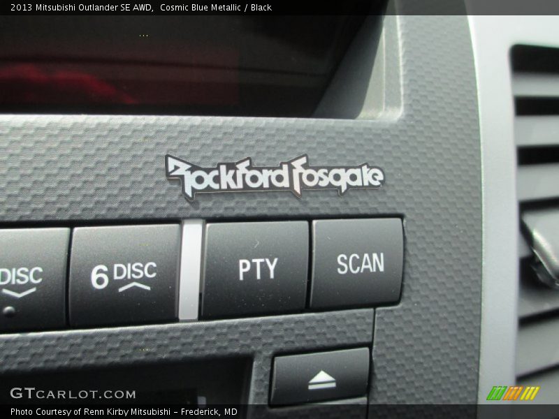 Cosmic Blue Metallic / Black 2013 Mitsubishi Outlander SE AWD