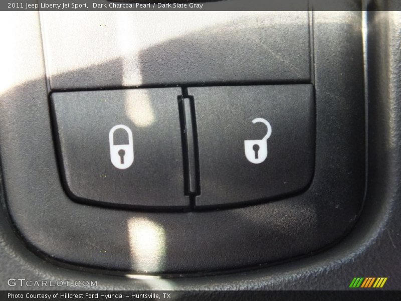 Dark Charcoal Pearl / Dark Slate Gray 2011 Jeep Liberty Jet Sport