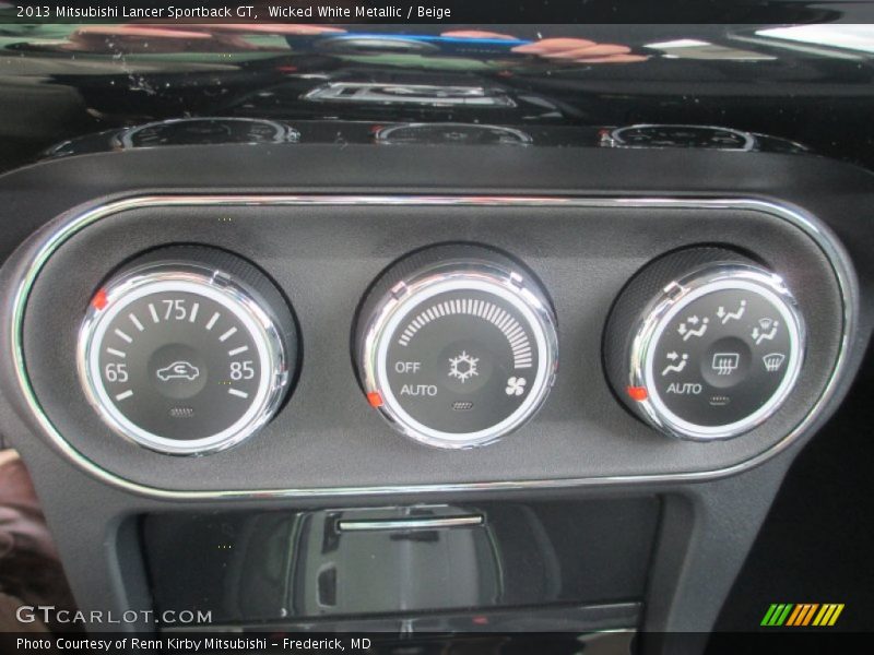 Controls of 2013 Lancer Sportback GT