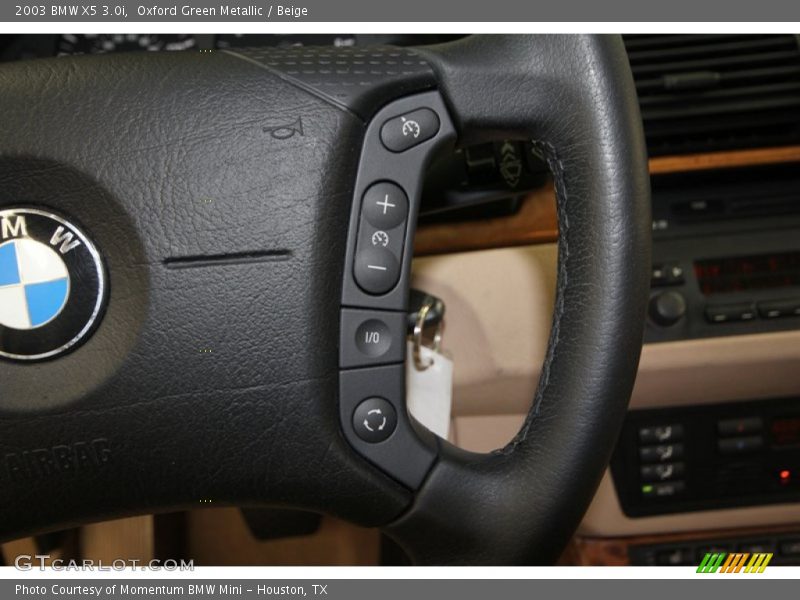 Controls of 2003 X5 3.0i