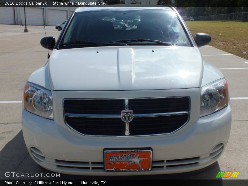 Stone White / Dark Slate Gray 2010 Dodge Caliber SXT